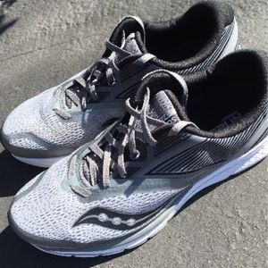 Saucony Kinvara 9 Grey/Black Running Shoe's Men's